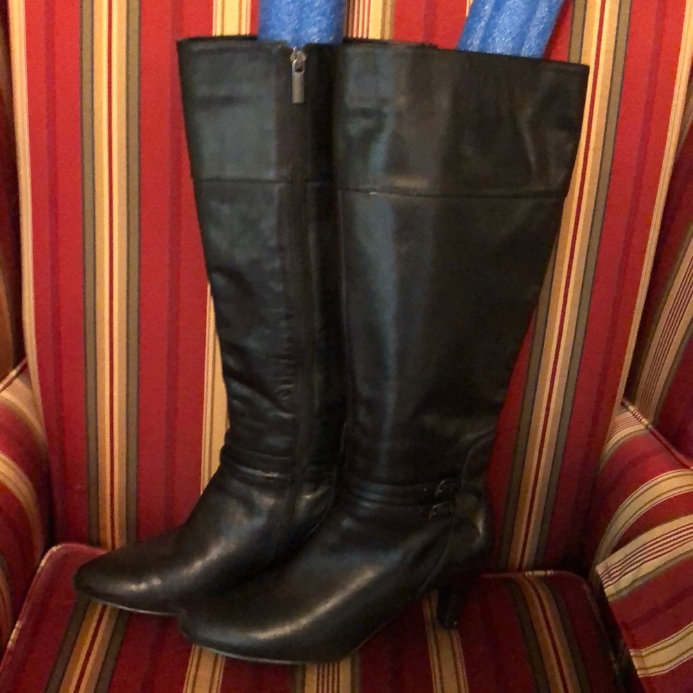 Tall Black zip up boots size 9
